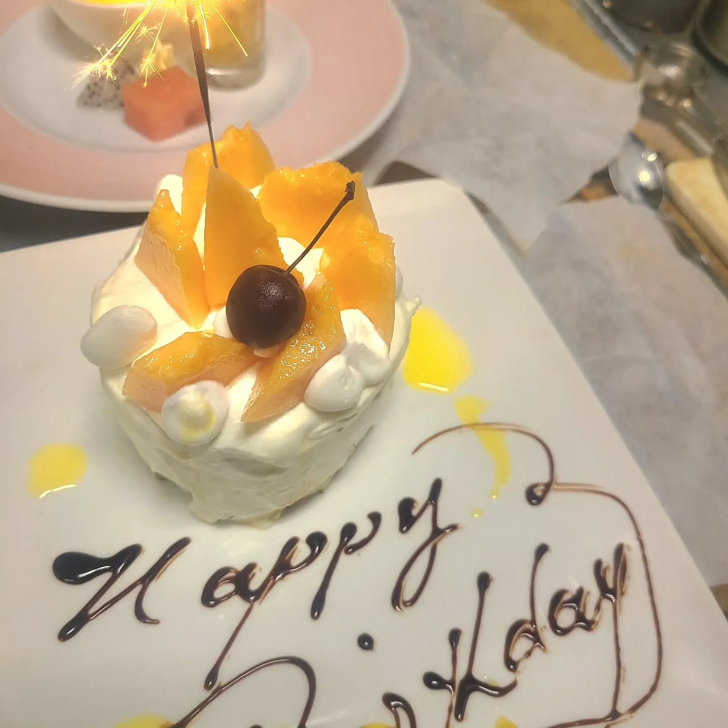 生クリームフルーツいっぱい バースデーケーキ
